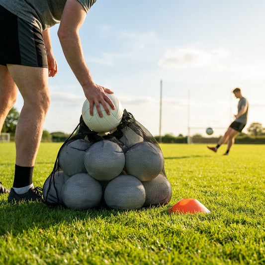 Gaelic football training balls with carry bag