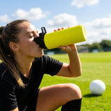 Hygienic water bottle with contactless nozzle for sports use