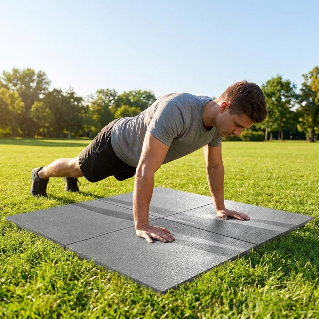 Rubber gym flooring mats, 50cm x 50cm, recycled rubber