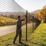 Black anti-litter netting made from HDPP twine for building sites
