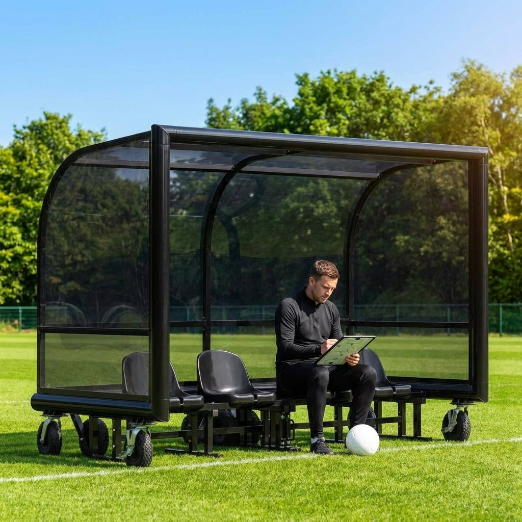 Mobile team shelter with aluminium frame for sports pitches